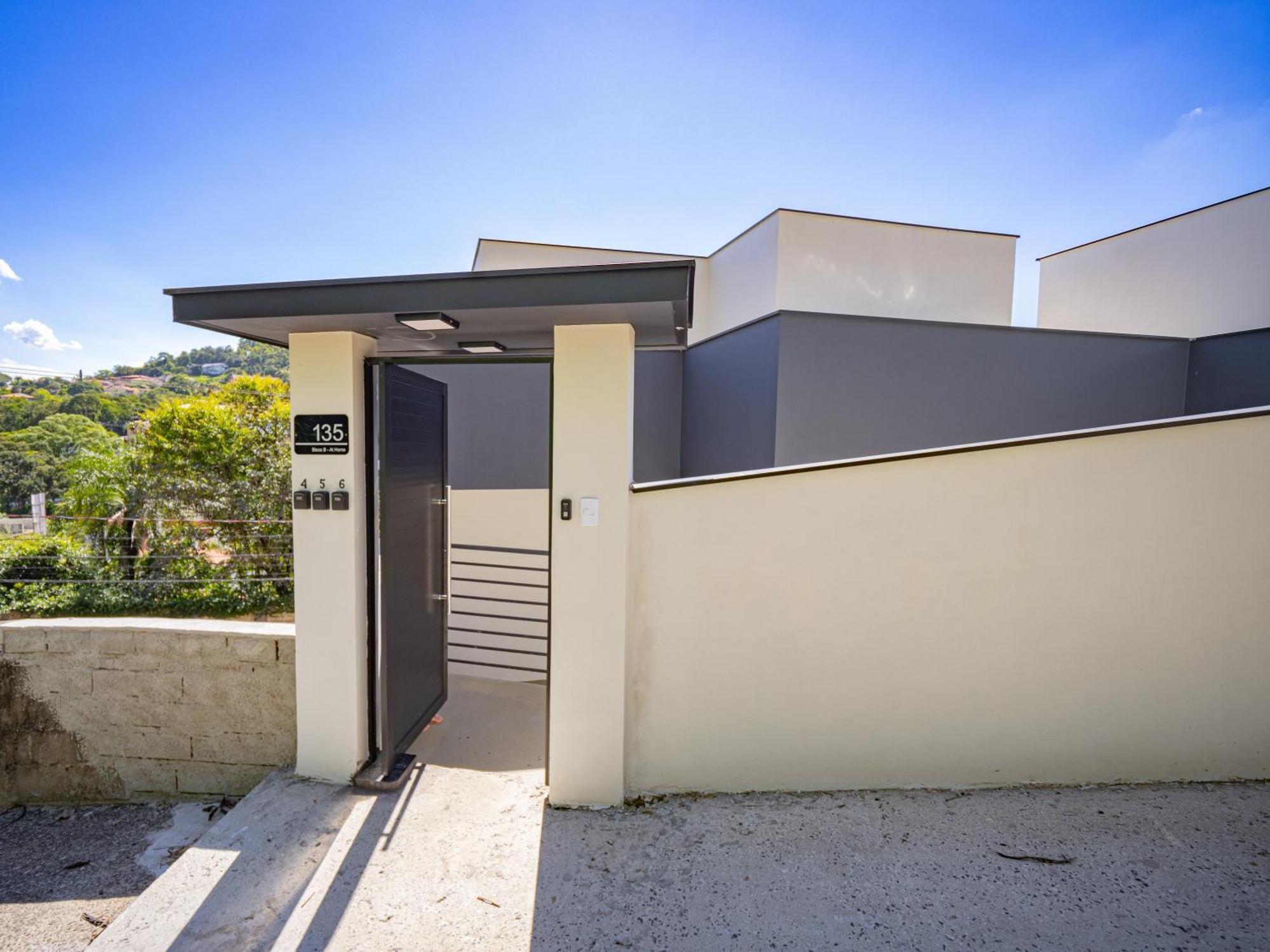 Apartmán Loft Moderno Com Vista Para As Montanhas Águas de Lindóia Exteriér fotografie